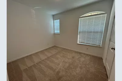 812 Black Hawk Drive, Princeton, TX 75407 - Photo 14