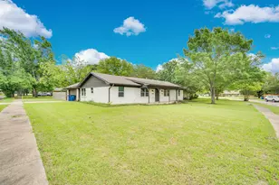 1104 Williamsburg Dr, Ennis, TX 75119 - Photo 2
