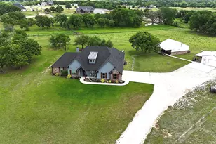 229 Oak Tree Ct, Poolville, TX 76487 - Photo 36