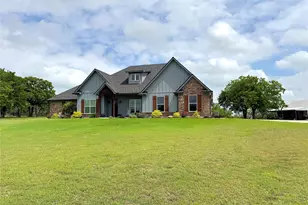 229 Oak Tree Ct, Poolville, TX 76487 - Photo 4