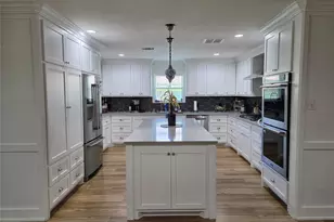 1023 Ridgefield Dr, Plano, TX 75075 - Photo 10