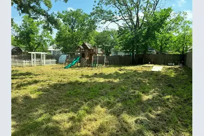 314 N Dubellette Street, Weatherford, TX 76086 - Photo 12
