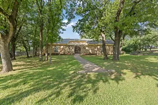 2005 Meadow Dr, Crowley, TX 76036 - Photo 1