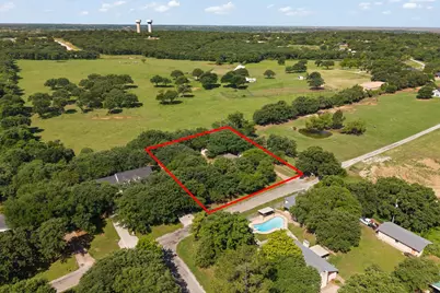 2005 Meadow Drive, Crowley, TX 76036 - Photo 40