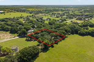 2005 Meadow Dr, Crowley, TX 76036 - Photo 38