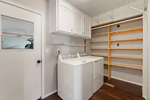 2005 Meadow Dr, Crowley, TX 76036 - Photo 20