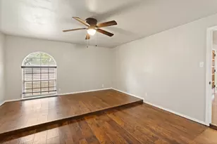 2005 Meadow Dr, Crowley, TX 76036 - Photo 24