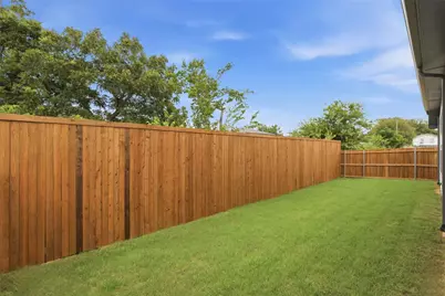 4653 Commack Drive, Fort Worth, TX 76135 - Photo 32
