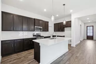 4653 Commack Dr, Fort Worth, TX 76135 - Photo 12
