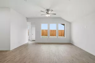 4624 Commack Dr, Fort Worth, TX 76135 - Photo 14
