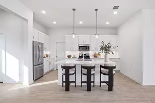 4624 Commack Dr, Fort Worth, TX 76135 - Photo 2