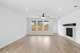 6705 Serenity Dr, Fort Worth, TX 76135 - Photo 16