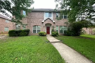 1508 Gunnison Trail, Lewisville, TX 75077 - Photo 2