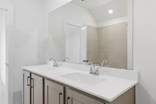 4649 Commack Dr, Fort Worth, TX 76135 - Photo 18
