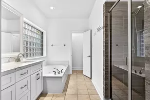 9861 Chamber Hall Dr, Frisco, TX 75033 - Photo 18