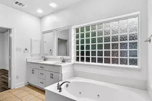 9861 Chamber Hall Dr, Frisco, TX 75033 - Photo 16