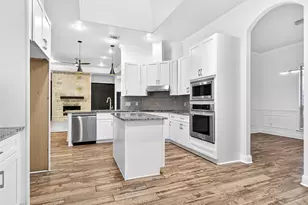 9861 Chamber Hall Dr, Frisco, TX 75033 - Photo 8