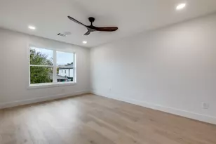 1018 Grandview Ave, Dallas, TX 75223 - Photo 32