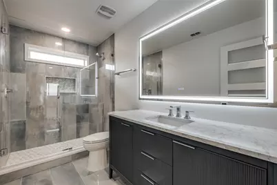 1018 Grandview Avenue, Dallas, TX 75223 - Photo 30