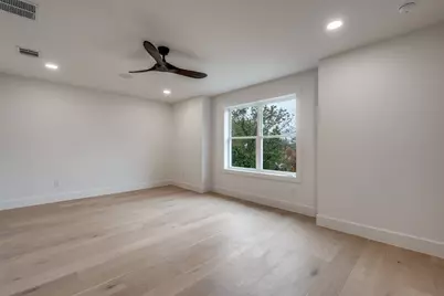 1018 Grandview Avenue, Dallas, TX 75223 - Photo 30