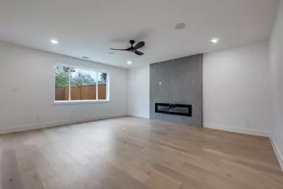 1018 Grandview Avenue, Dallas, TX 75223 - Photo 22