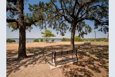 9419 Peninsula Drive, Dallas, TX 75218 - Photo 26