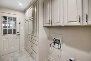 937 Harwood Terrace, Bedford, TX 76021 - Photo 34