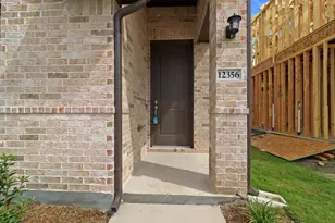 12356 Hulson Trl, Fort Worth, TX 76052 - Photo 2