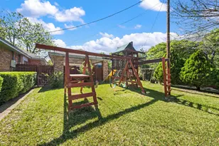 9925 Sandalwood Dr, Woodway, TX 76712 - Photo 36