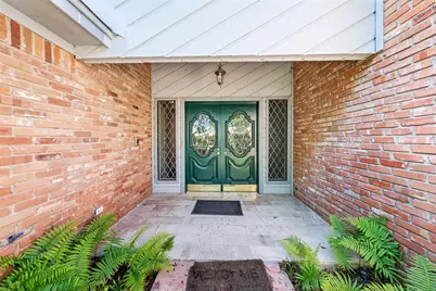 9925 Sandalwood Drive, Woodway, TX 76712 - Photo 2