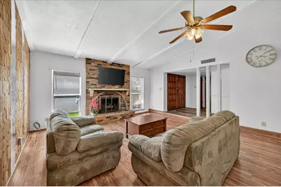 2705 Treeview Drive, Arlington, TX 76016 - Photo 6