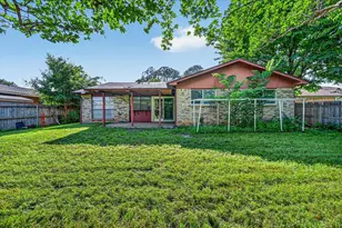 2705 Treeview Dr, Arlington, TX 76016 - Photo 28