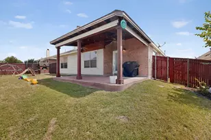 2829 Quarter Horse Ln, Celina, TX 75009 - Photo 24