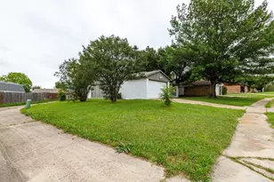 409 Rockcrest Dr, Mesquite, TX 75150 - Photo 2