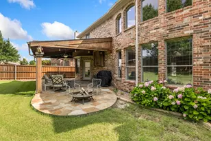 601 Livingston Dr, Prosper, TX 75078 - Photo 40