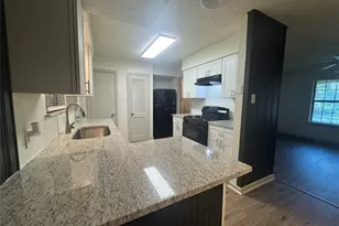 3731 Avenue M, Fort Worth, TX 76105 - Photo 4