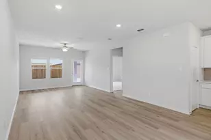 501 Green Gables Dr, McKinney, TX 75071 - Photo 6