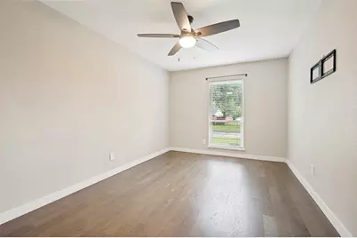4913 Wagner Drive, The Colony, TX 75056 - Photo 14