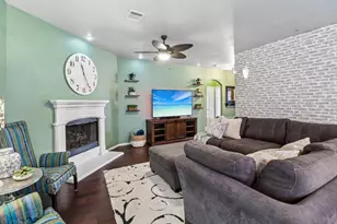 204 Rugby Ln, McKinney, TX 75072 - Photo 8