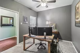 204 Rugby Ln, McKinney, TX 75072 - Photo 4