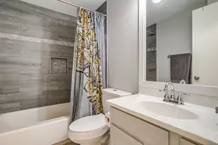 7104 Summerset Dr, Benbrook, TX 76126 - Photo 24