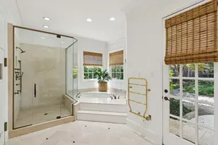 9941 Strait Ln, Dallas, TX 75220 - Photo 16