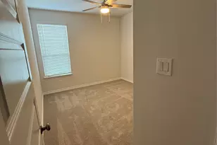 409 Saddle Ln, Denton, TX 76205 - Photo 32