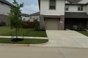 409 Saddle Ln, Denton, TX 76205 - Photo 2