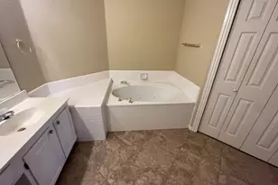 11017 Knoxville Ln, Frisco, TX 75035 - Photo 8