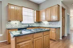 11017 Knoxville Ln, Frisco, TX 75035 - Photo 4