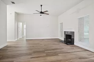 7205 Elm Wood Dr, North Richland Hills, TX 76182 - Photo 6