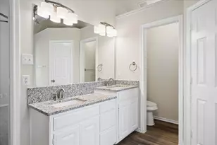 7205 Elm Wood Dr, North Richland Hills, TX 76182 - Photo 18