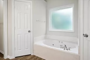 7205 Elm Wood Dr, North Richland Hills, TX 76182 - Photo 20