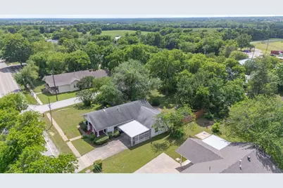 604 S Pearl Street, Trenton, TX 75490 - Photo 36